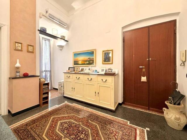 Appartamento in vendita a Foce, Genova