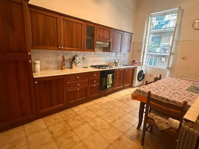 Appartamento in vendita a Centro Ovest, Serra Riccò