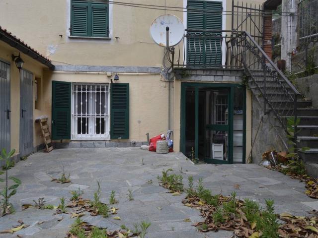 Appartamento in vendita a Bassa Val Bisagno, Serra Riccò