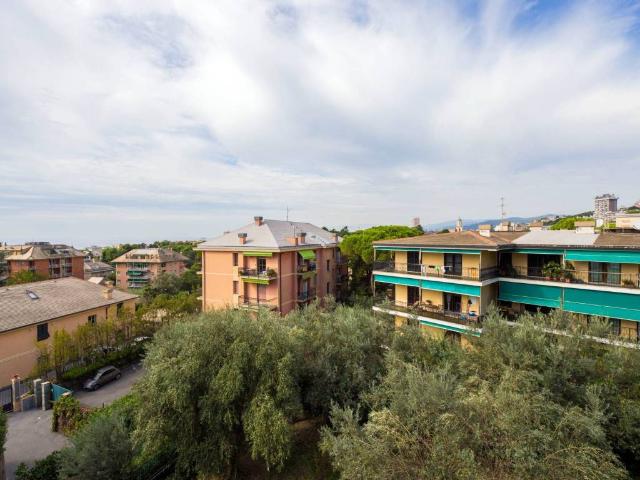 Appartamento in vendita a Quarto Alta, Genova