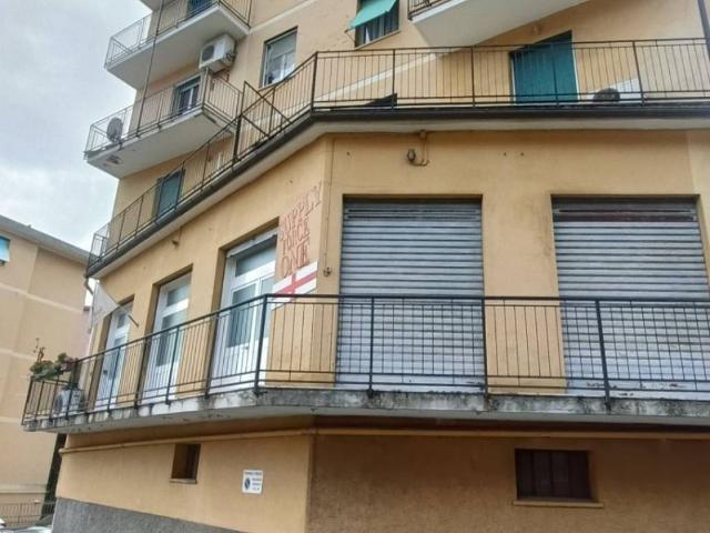 Appartamento in vendita a Medio Ponente, Serra Riccò