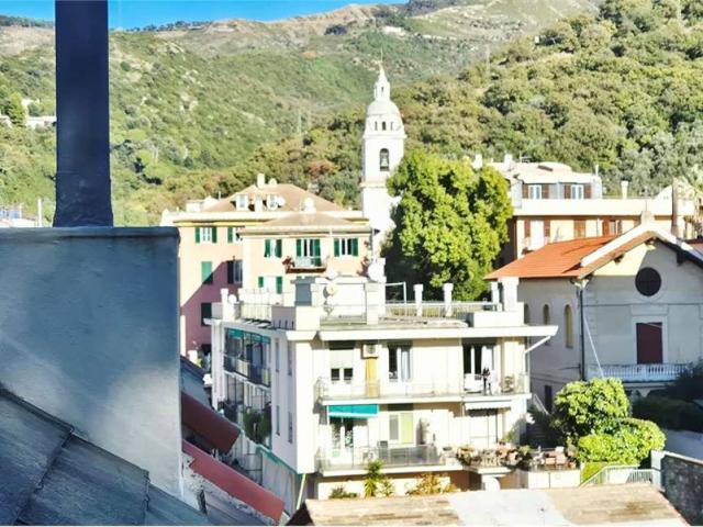 Appartamento in vendita a Quinto al Mare, Genova