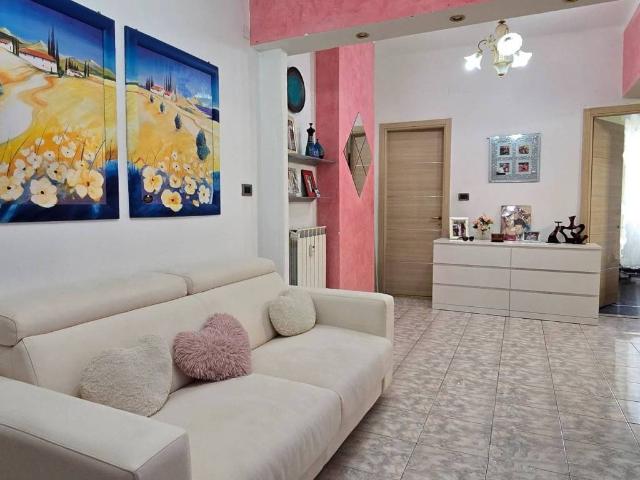 Appartamento in vendita a Centro Ovest, Serra Riccò