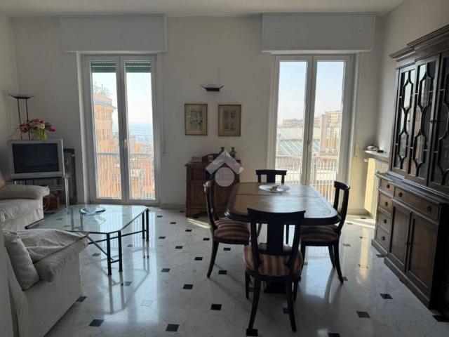 Appartamento in vendita a Centro Est, Serra Riccò