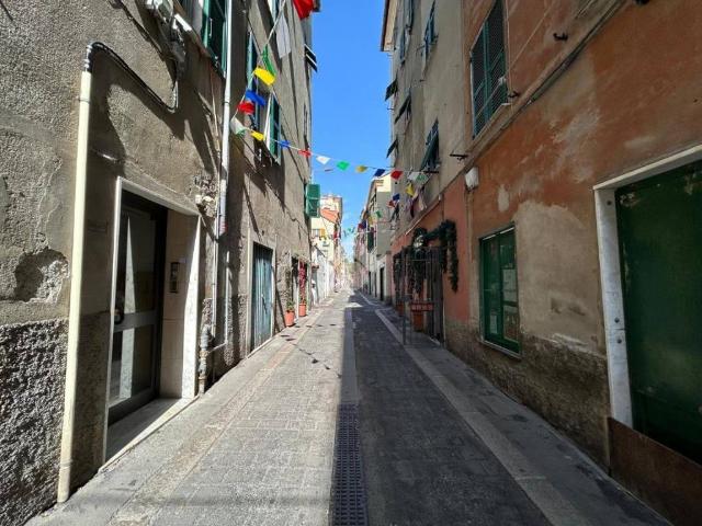 Appartamento in vendita a Medio Ponente, Serra Riccò