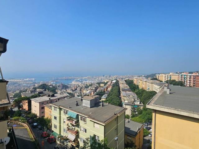 Appartamento in vendita a Centro Est, Serra Riccò