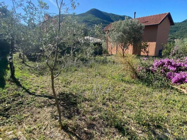 Appartamento in vendita a Media Val Bisagno, Serra Riccò