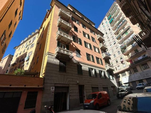 Appartamento in vendita a Centro Ovest, Serra Riccò
