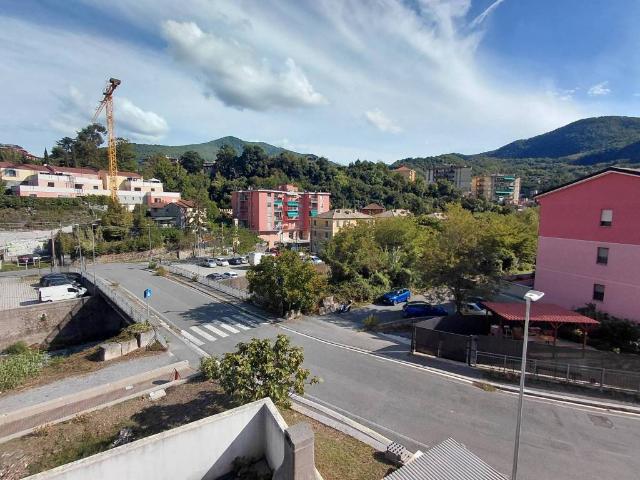 Appartamento in vendita a Struppa, Genova