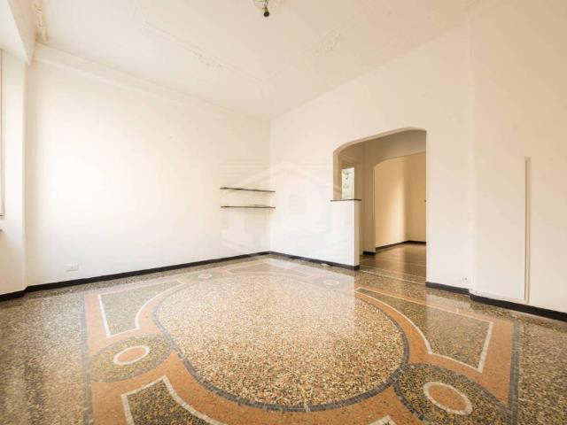 Appartamento in vendita a Cornigliano, Genova