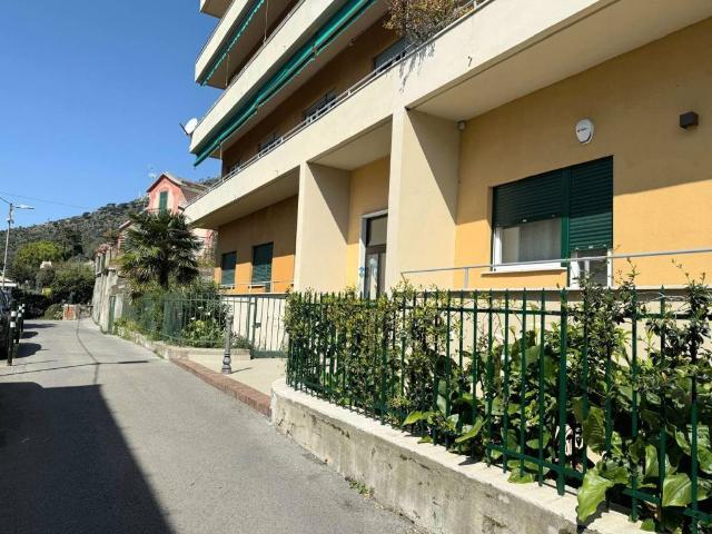 Appartamento in vendita a Levante, Serra Riccò