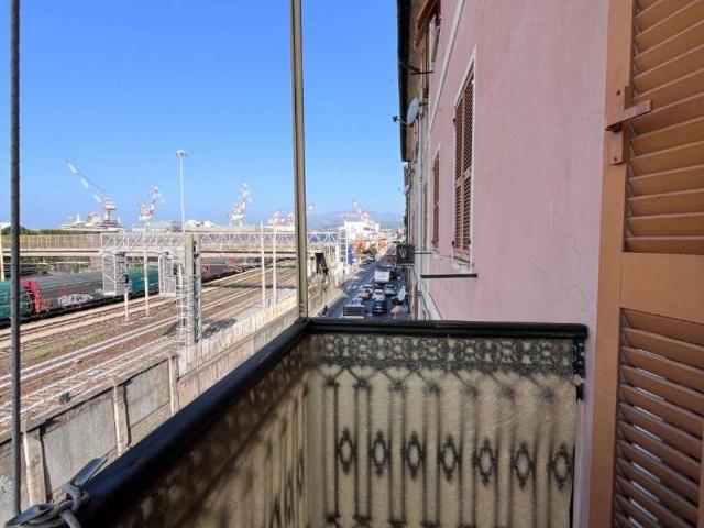 Appartamento in vendita a Medio Ponente, Serra Riccò