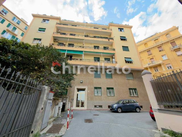 Appartamento in vendita a Carignano, Genova