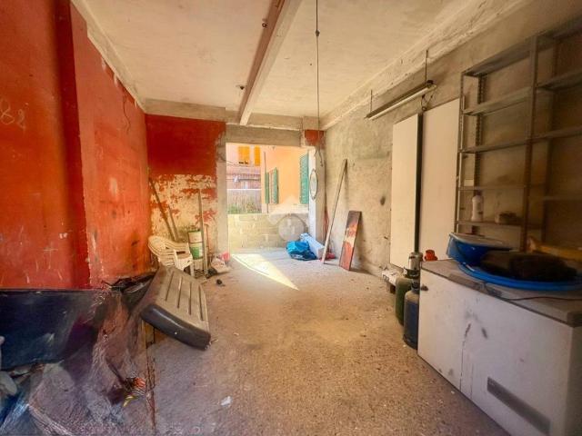 Appartamento in vendita a Medio Ponente, Serra Riccò