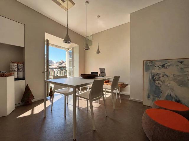 Appartamento in vendita a Maddalena, Genova