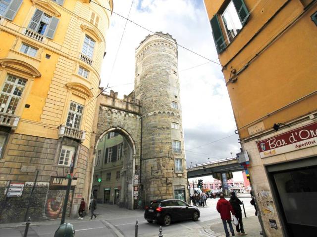 Appartamento in vendita a Centro Est, Serra Riccò