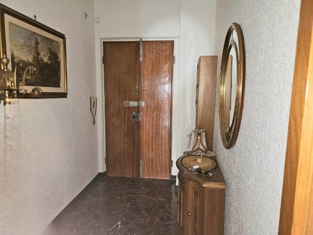 Appartamento in vendita a Ponente, Serra Riccò