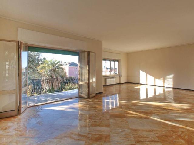 Appartamento in vendita a Medio Levante, Serra Riccò