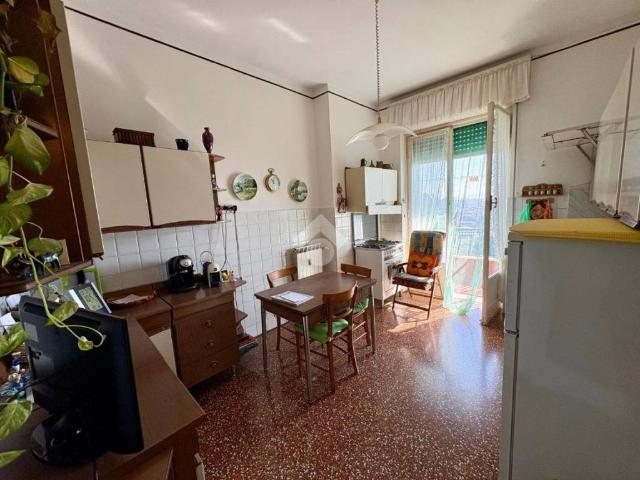 Appartamento in vendita a Cornigliano, Genova