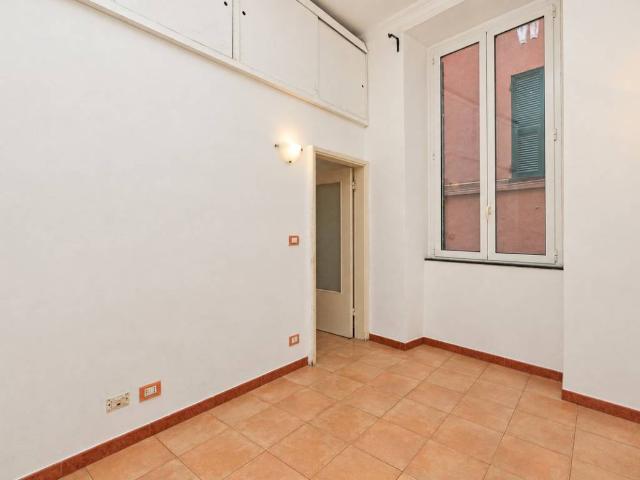 Appartamento in vendita a Centro Est, Serra Riccò