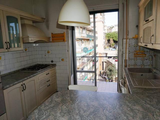 Appartamento in vendita a Centro Ovest, Serra Riccò