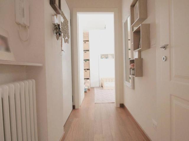 Appartamento in vendita a Medio Levante, Serra Riccò