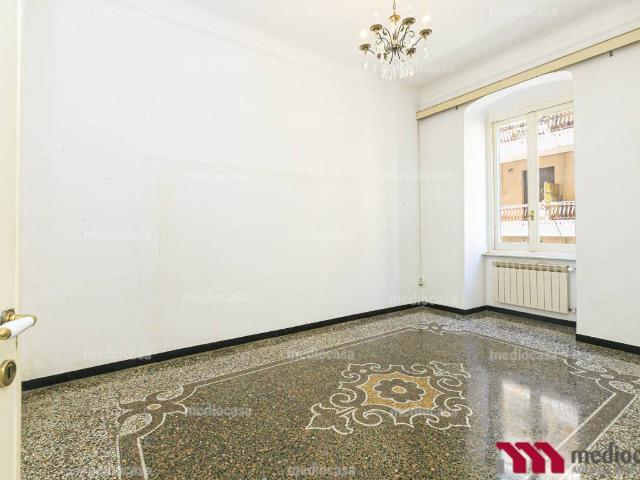 Appartamento in vendita a Centro Est, Serra Riccò