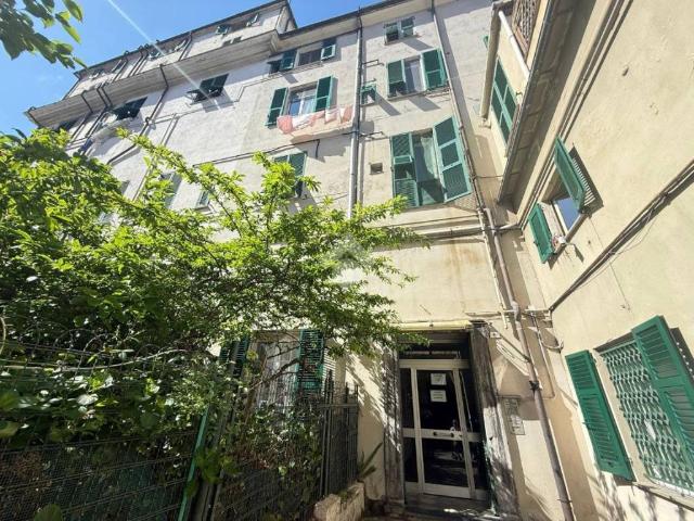 Appartamento in vendita a Medio Ponente, Serra Riccò