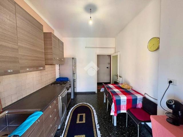 Appartamento in vendita a Cornigliano, Genova