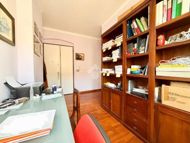 Appartamento in vendita a Medio Levante, Serra Riccò
