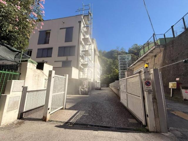 Appartamento in vendita a Sampierdarena, Genova