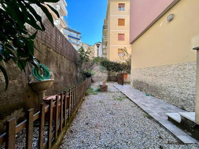 Appartamento in vendita a Ponente, Serra Riccò