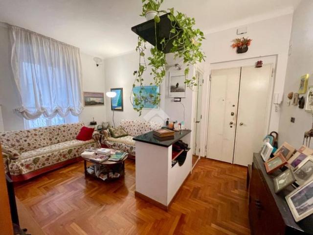 Appartamento in vendita a Foce, Genova