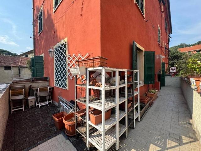 Appartamento in vendita a Val Polcevera, Serra Riccò