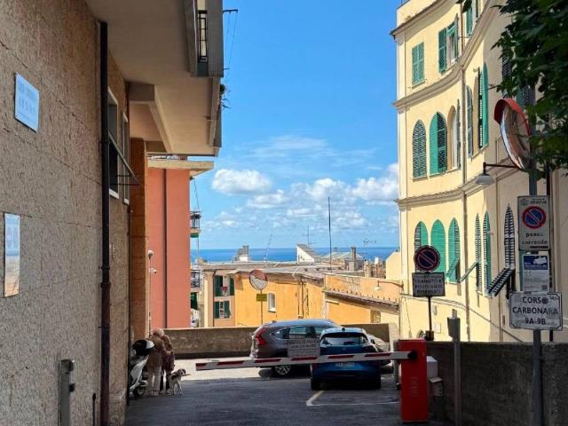 Appartamento in vendita a Centro Est, Serra Riccò