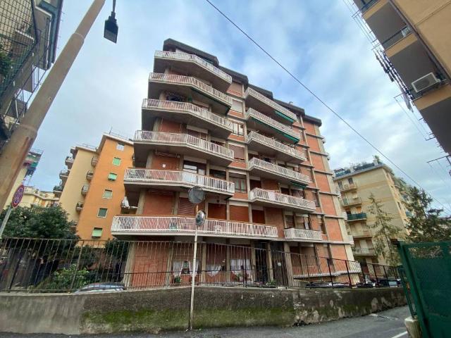 Appartamento in vendita a Medio Ponente, Serra Riccò