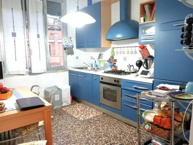 Appartamento in vendita a Centro Ovest, Serra Riccò