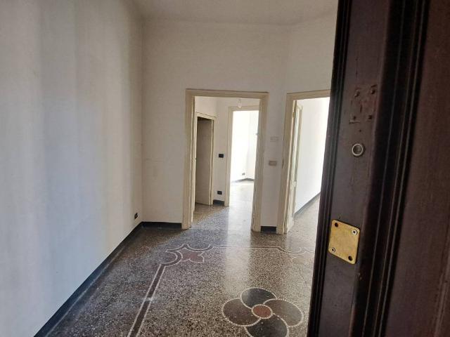 Appartamento in vendita a Centro Ovest, Serra Riccò
