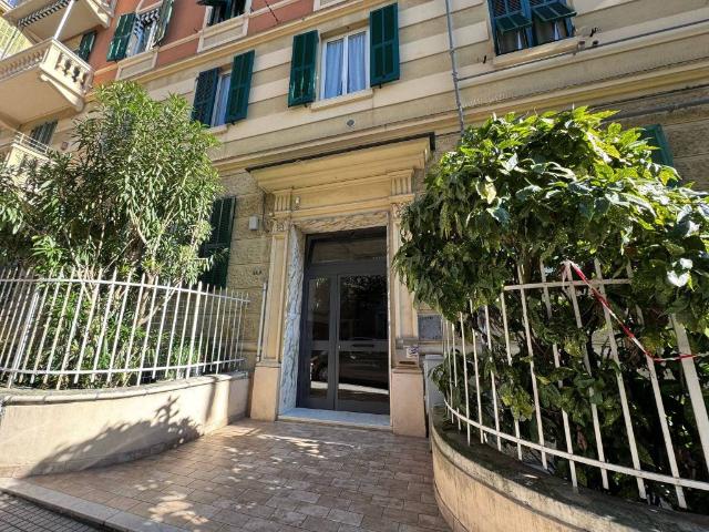 Appartamento in vendita a Ponente, Serra Riccò