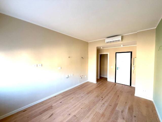 Appartamento in vendita a Centro Est, Serra Riccò