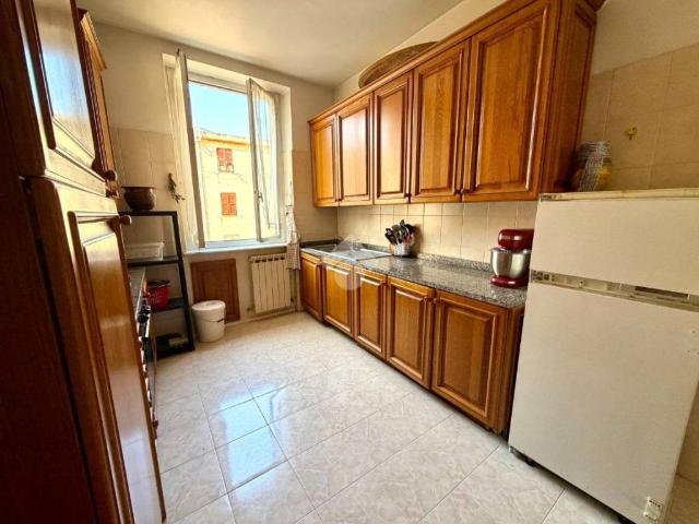 Appartamento in vendita a Val Polcevera, Serra Riccò