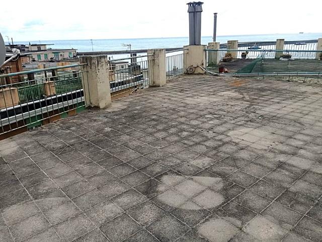Appartamento in vendita a Ponente, Serra Riccò