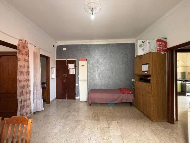 Appartamento in vendita a Medio Ponente, Serra Riccò