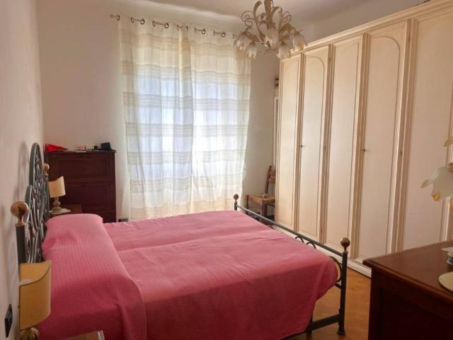 Appartamento in vendita a Centro Est, Serra Riccò