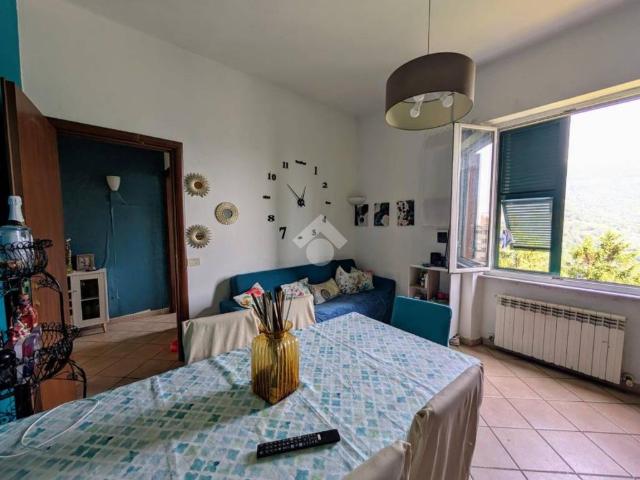 Appartamento in vendita a Val Polcevera, Serra Riccò