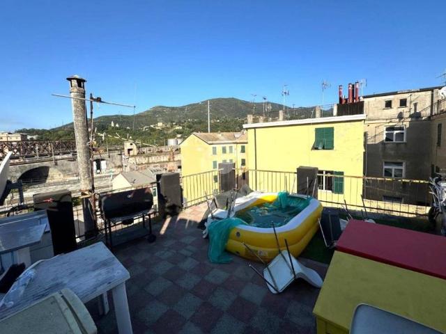 Appartamento in vendita a Val Polcevera, Serra Riccò