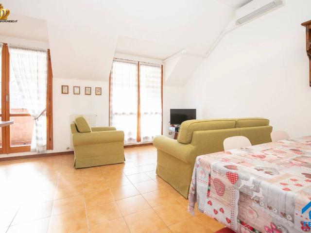 Appartamento in vendita a Media Val Bisagno, Serra Riccò