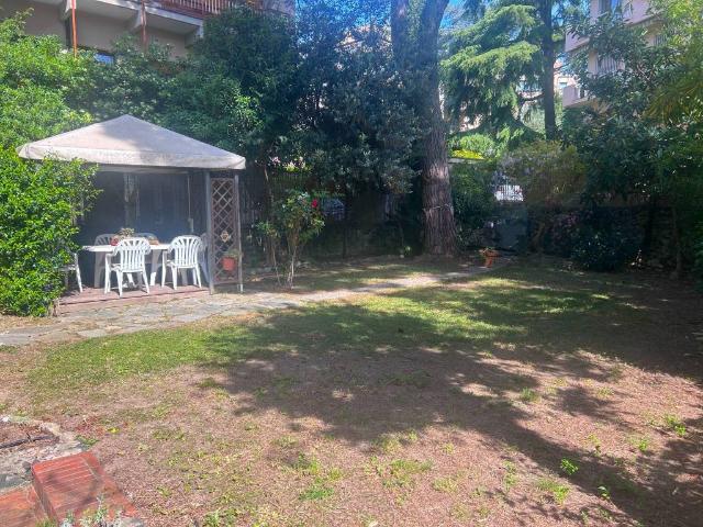 Appartamento in vendita a Medio Levante, Serra Riccò