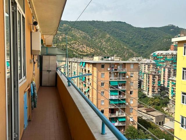 Appartamento in vendita a Centro Est, Serra Riccò