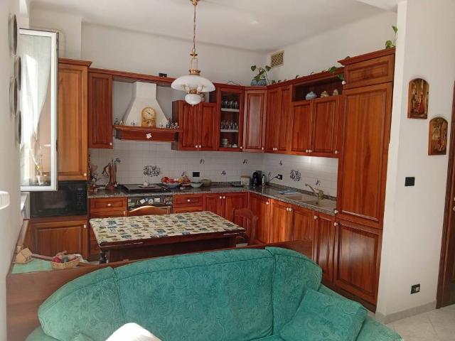 Appartamento in vendita a Ponente, Serra Riccò